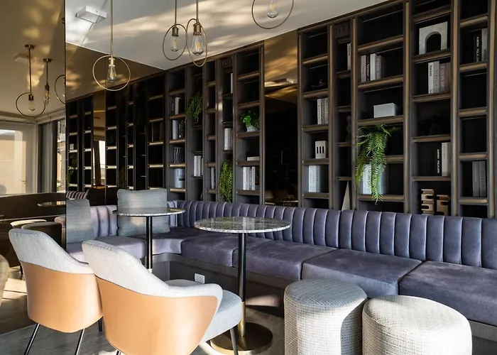 Hotel Sukhumvit 39精品公寓